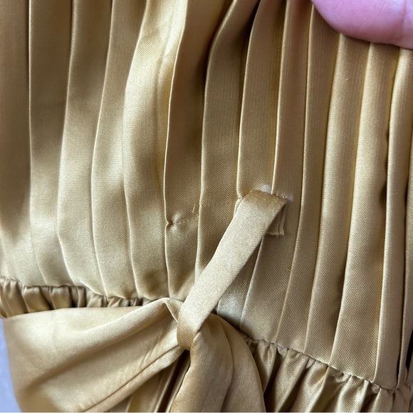 NWT Mac Duggal 26483 Pleated Cap Sleeve Belted A Line Midi Dress - Picture 5 of 7